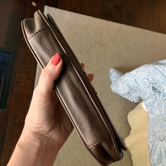 Michael Kors - Picture 2 of 4